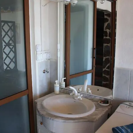 Beach House With Ocean Views * Balcony * 2brs Сasa de vacaciones Santa Cruz de Tenerife