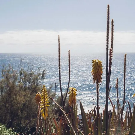 Beach House With Ocean Views * Balcony * 2brs Santa Cruz de Tenerife