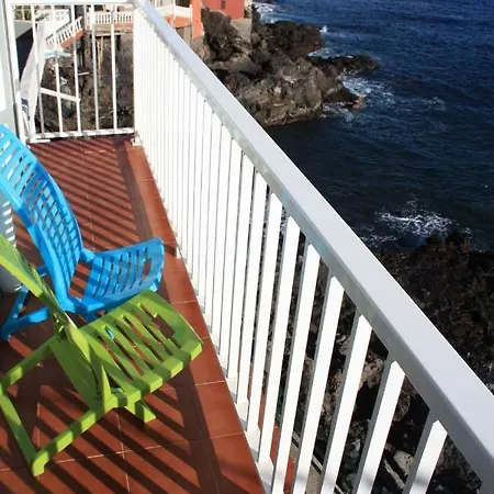 Beach House With Ocean Views * Balcony * 2brs * Santa Cruz de Tenerife